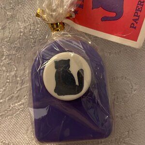 1996 Cat Inkadinkadoo Paper Punch Confetti Maker. #3445  Metal Punch 3/4' cutout